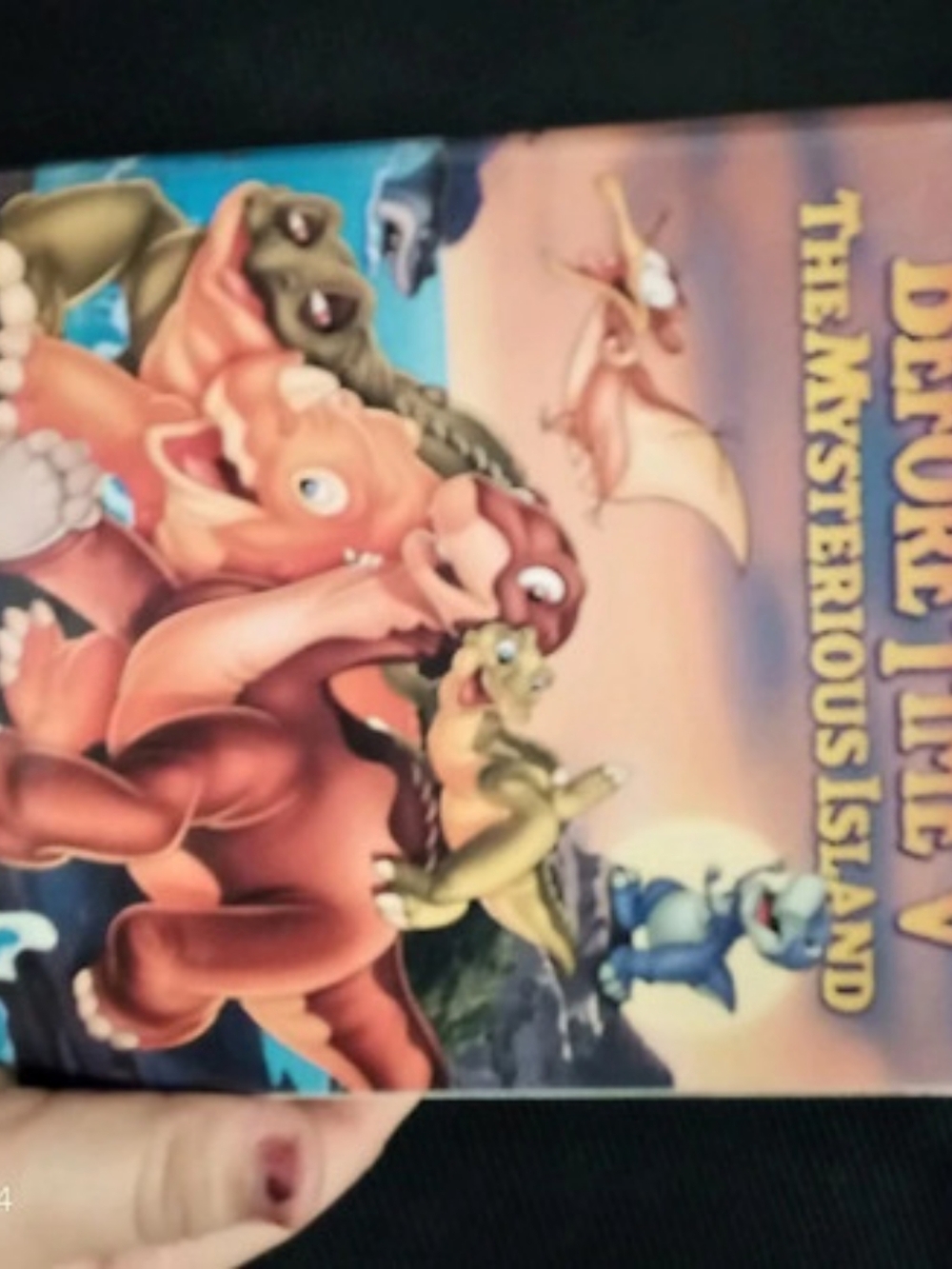 Universal The Land Before Time V: The Mysterious Island VHS Tape